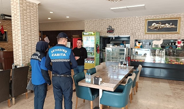 Büyükşehir Zabıtasından ‘fiyat listesi’ denetimi