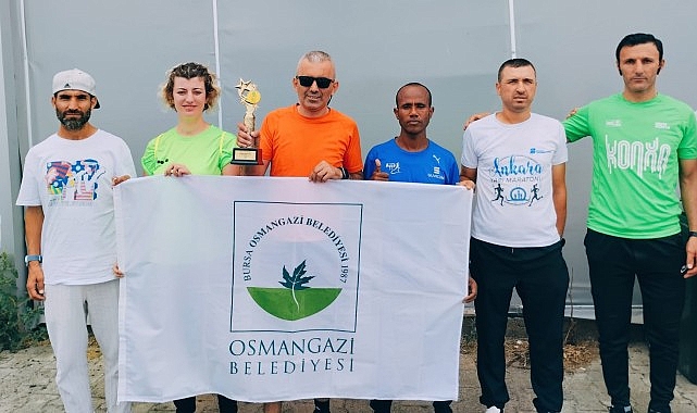 Şampiyon atletlerden Başkan Aydın’a ziyaret