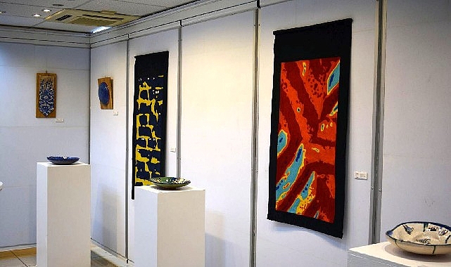 “Zamanın İzleri Çini ve İğneli Keçe Sergisi”  sergisi sanatseverlerle buluştu