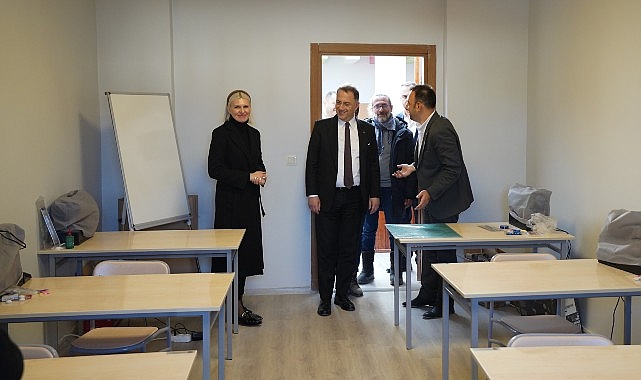 Beylikdüzü Belediyesi’nden Hatay Defne’ye Etüt Merkezi