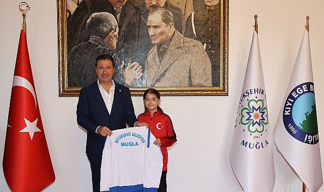 Büyükşehir Sporcusu Masa Tenisi’nde Dünya Dördüncülüğü’ne Yükseldi