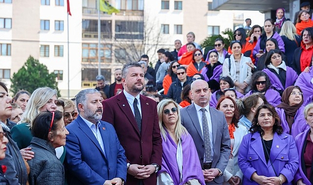 Buca’da balonlar  gökyüzüne kadın emeği için yükseldi