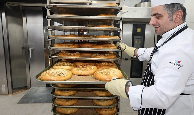 Büyükşehir, Ramazan ayı boyunca Hızır 41-Afet Mutfağı’nda Ramazan pidesi üretecek