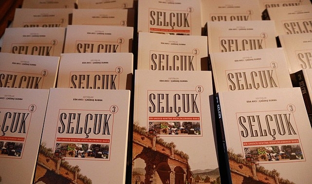 Efes Selçuk bu kitapta: arkeolojisi, lezzetleri, kadın girişimcileri