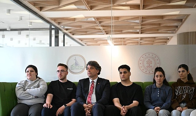 Kartepe’de 18 mart söyleşisi