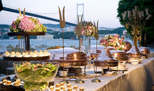 Esma Sultan’da Aşkın Tarihle Buluştuğu Masalsı Düğünler