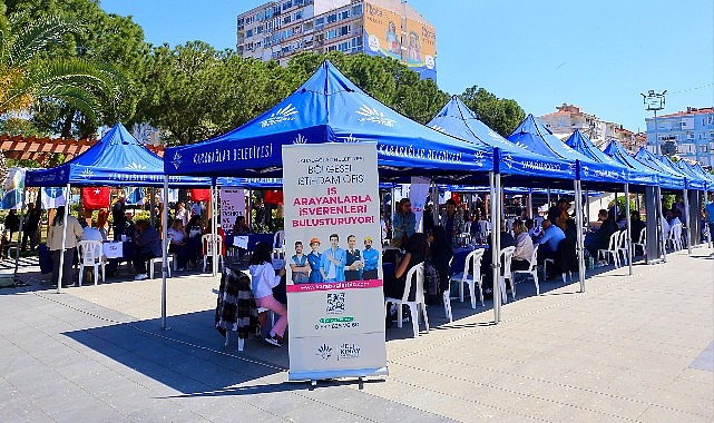 Karabağlar İstihdam Günleri yoğun ilgi gördü