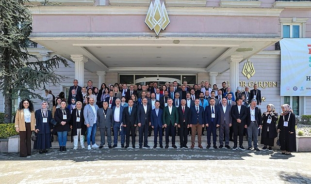 Büyükakın: Romanlar azınlık değil bu memleketin asli unsurudur