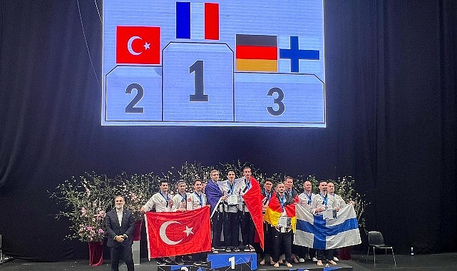 Gaziemir’in taekwondocuları Avrupa’yı fethetti