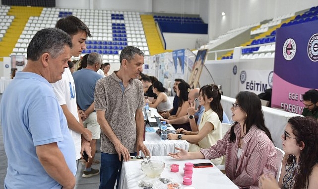 Ege Üniversitesinde Tercih Günleri Başladı