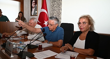 Kemer Belediyesi Ağustos ayı meclisi yapıldı