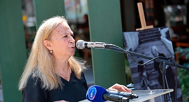 Usta gazeteci İsmail Sivri Konak’ta anıldı