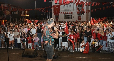 Mudanya, 30 Ağustos’un direniş ruhunu meydanlara taşıdı