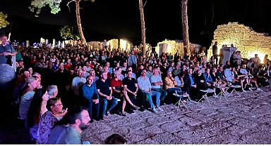 Phaselis Festivali’nde “Samida” sahne aldı