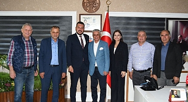 Korkuteli Belediye Başkanı’ndan Başkan Topaloğlu’na ziyaret