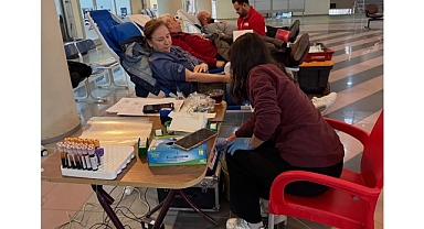 Kan Stoklarına Gölcük Belediyesi’nden Güçlü Destek