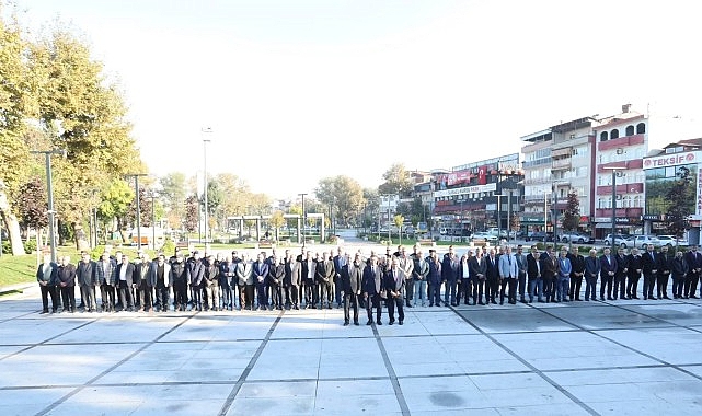 İnegöl’de Muhtarlar Günü Törenle Kutlandı